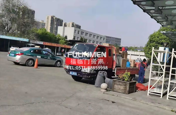 注意了：最近會夢到搬家公司是福是禍？